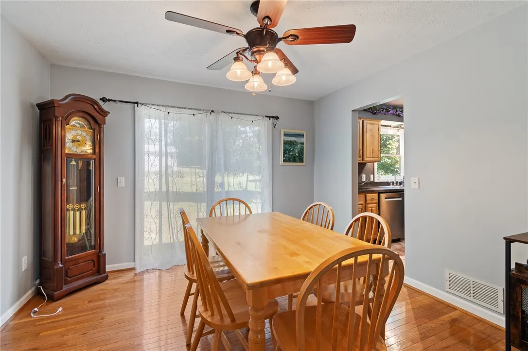5240 Nott Road, Canandaigua Town, New York 14424, Canandaigua Town, New York 14424, 3 Bedrooms Bedrooms, 9 Rooms Rooms,1 BathroomBathrooms,Residential,For Sale,5240 Nott Road, Canandaigua Town, New York 14424,R1623127