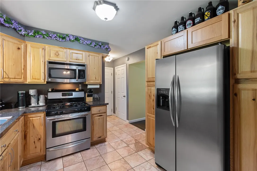 5240 Nott Road, Canandaigua Town, New York 14424, Canandaigua Town, New York 14424, 3 Bedrooms Bedrooms, 9 Rooms Rooms,1 BathroomBathrooms,Residential,For Sale,5240 Nott Road, Canandaigua Town, New York 14424,R1623127