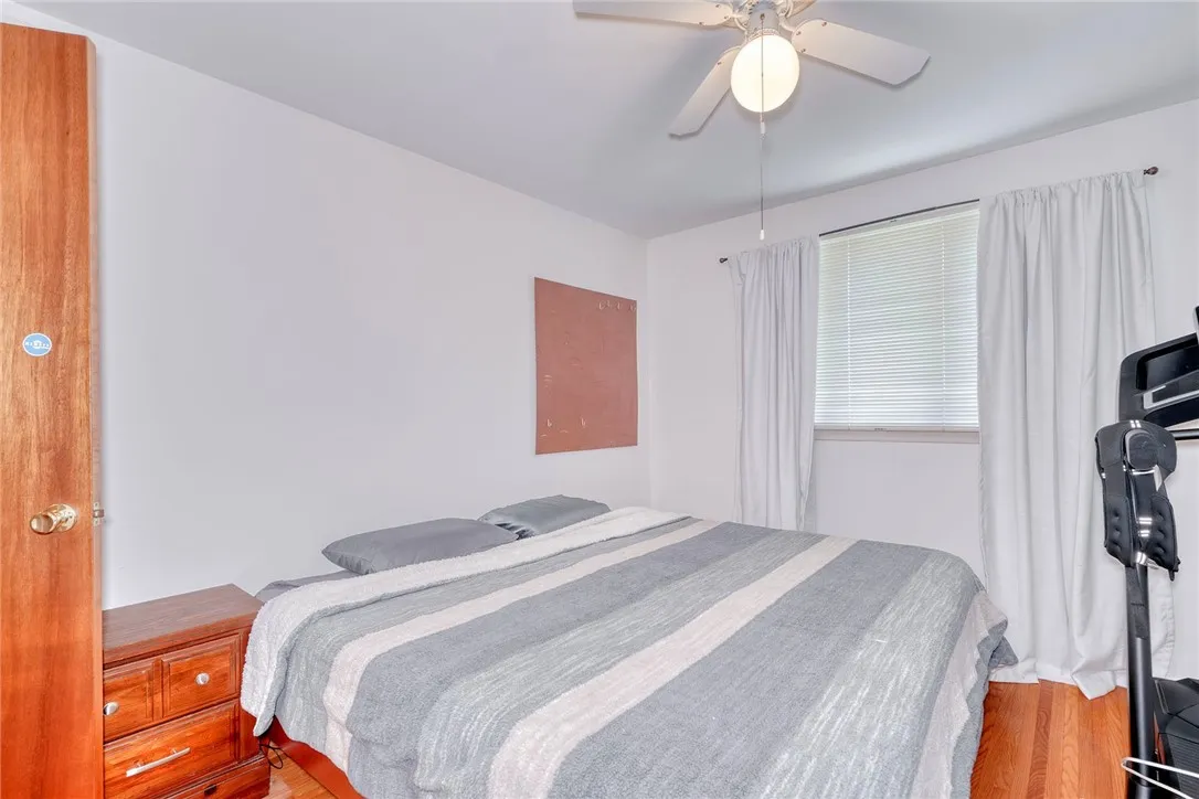 1019 Hinchey Road, Gates, New York 14624, Gates, New York 14624, 3 Bedrooms Bedrooms, 6 Rooms Rooms,2 BathroomsBathrooms,Residential,For Sale,1019 Hinchey Road, Gates, New York 14624,R1623244