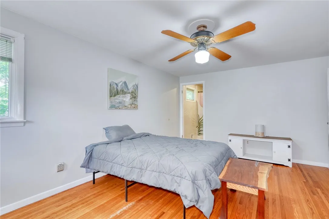 1019 Hinchey Road, Gates, New York 14624, Gates, New York 14624, 3 Bedrooms Bedrooms, 6 Rooms Rooms,2 BathroomsBathrooms,Residential,For Sale,1019 Hinchey Road, Gates, New York 14624,R1623244