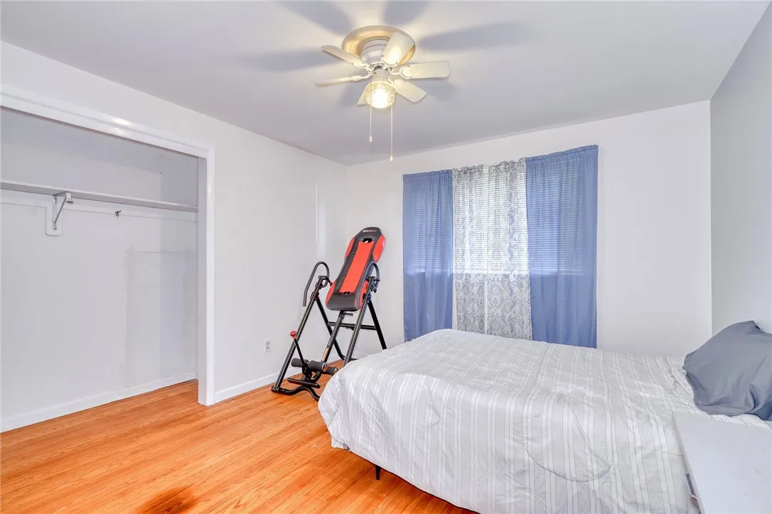 1019 Hinchey Road, Gates, New York 14624, Gates, New York 14624, 3 Bedrooms Bedrooms, 6 Rooms Rooms,2 BathroomsBathrooms,Residential,For Sale,1019 Hinchey Road, Gates, New York 14624,R1623244