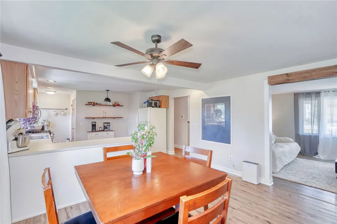 1019 Hinchey Road, Gates, New York 14624, Gates, New York 14624, 3 Bedrooms Bedrooms, 6 Rooms Rooms,2 BathroomsBathrooms,Residential,For Sale,1019 Hinchey Road, Gates, New York 14624,R1623244