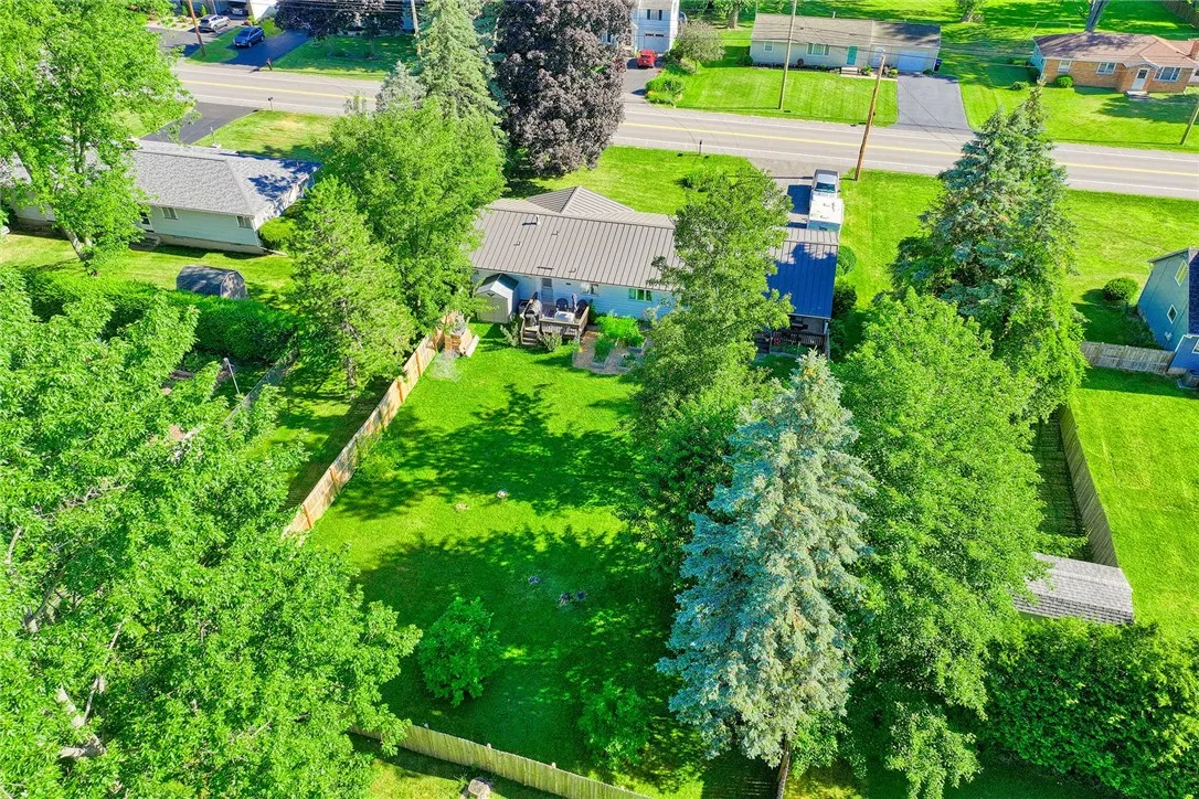 1019 Hinchey Road, Gates, New York 14624, Gates, New York 14624, 3 Bedrooms Bedrooms, 6 Rooms Rooms,2 BathroomsBathrooms,Residential,For Sale,1019 Hinchey Road, Gates, New York 14624,R1623244