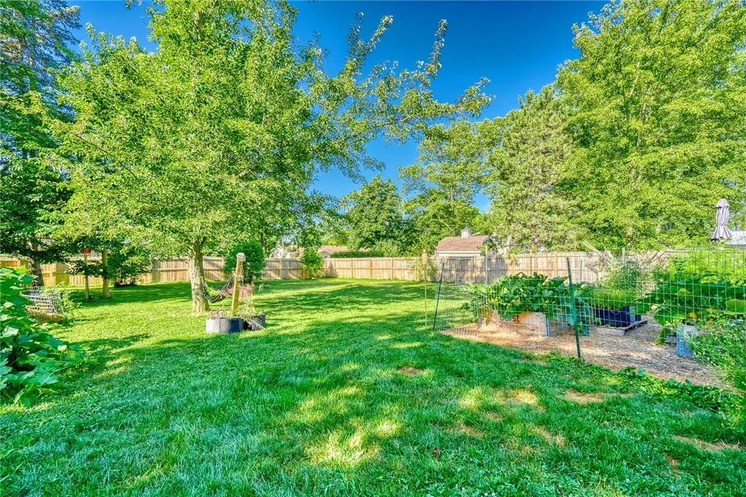 1019 Hinchey Road, Gates, New York 14624, Gates, New York 14624, 3 Bedrooms Bedrooms, 6 Rooms Rooms,2 BathroomsBathrooms,Residential,For Sale,1019 Hinchey Road, Gates, New York 14624,R1623244