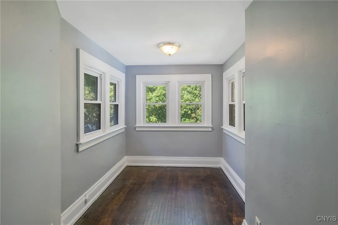124 Cumberland Avenue, Syracuse, New York 13210, Syracuse, New York 13210, 4 Bedrooms Bedrooms, 9 Rooms Rooms,1 BathroomBathrooms,Residential,For Sale,124 Cumberland Avenue, Syracuse, New York 13210,S1625381