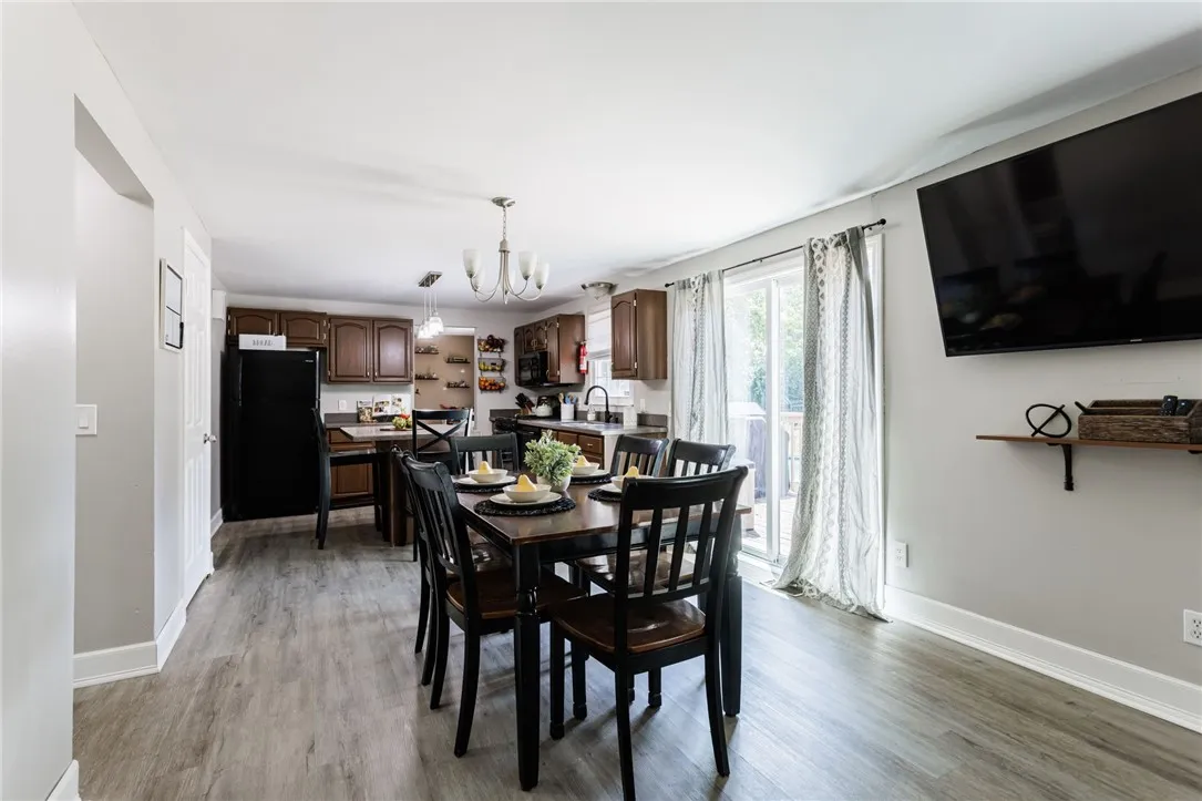 40 Hay Market Road, Chili, New York 14624, Chili, New York 14624, 4 Bedrooms Bedrooms, 8 Rooms Rooms,1 BathroomBathrooms,Residential,For Sale,40 Hay Market Road, Chili, New York 14624,R1625450