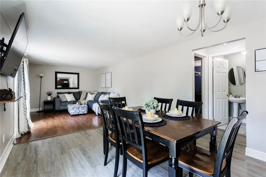 40 Hay Market Road, Chili, New York 14624, Chili, New York 14624, 4 Bedrooms Bedrooms, 8 Rooms Rooms,1 BathroomBathrooms,Residential,For Sale,40 Hay Market Road, Chili, New York 14624,R1625450