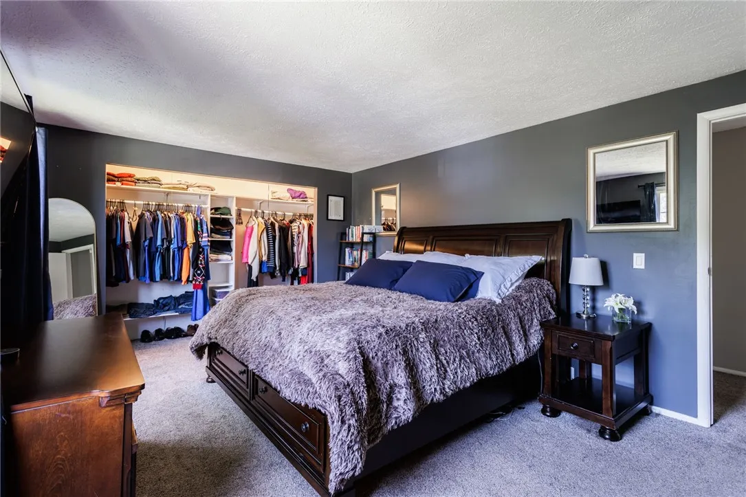 40 Hay Market Road, Chili, New York 14624, Chili, New York 14624, 4 Bedrooms Bedrooms, 8 Rooms Rooms,1 BathroomBathrooms,Residential,For Sale,40 Hay Market Road, Chili, New York 14624,R1625450
