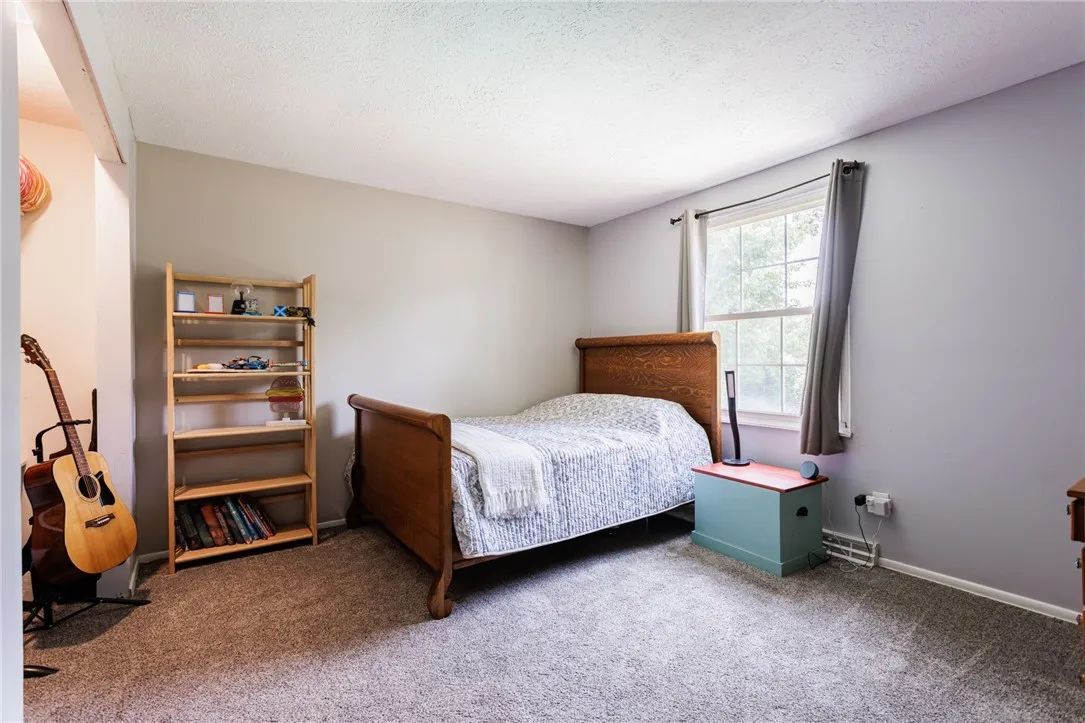 40 Hay Market Road, Chili, New York 14624, Chili, New York 14624, 4 Bedrooms Bedrooms, 8 Rooms Rooms,1 BathroomBathrooms,Residential,For Sale,40 Hay Market Road, Chili, New York 14624,R1625450