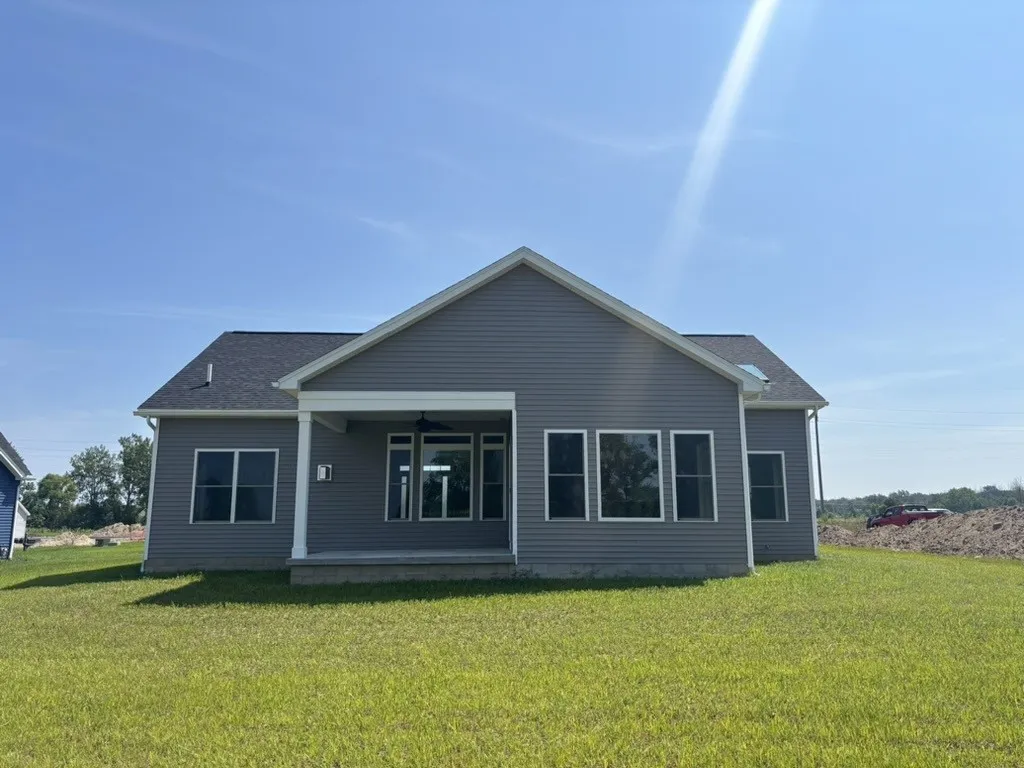 545 Arrowwood Trail, Webster, New York 14580, Webster, New York 14580, 3 Bedrooms Bedrooms, 7 Rooms Rooms,2 BathroomsBathrooms,Residential,For Sale,545 Arrowwood Trail, Webster, New York 14580,R1625391