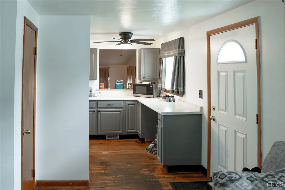 124 Memphis Street, Salina, New York 13088, Salina, New York 13088, 4 Bedrooms Bedrooms, 7 Rooms Rooms,1 BathroomBathrooms,Residential,For Sale,124 Memphis Street, Salina, New York 13088,S1625065
