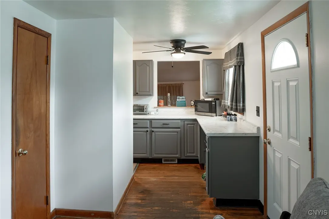 124 Memphis Street, Salina, New York 13088, Salina, New York 13088, 4 Bedrooms Bedrooms, 7 Rooms Rooms,1 BathroomBathrooms,Residential,For Sale,124 Memphis Street, Salina, New York 13088,S1625065