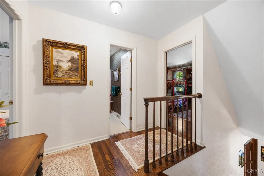 4826 Briarwood Lane, Manlius, New York 13104, Manlius, New York 13104, 4 Bedrooms Bedrooms, 12 Rooms Rooms,2 BathroomsBathrooms,Residential,For Sale,4826 Briarwood Lane, Manlius, New York 13104,S1624579