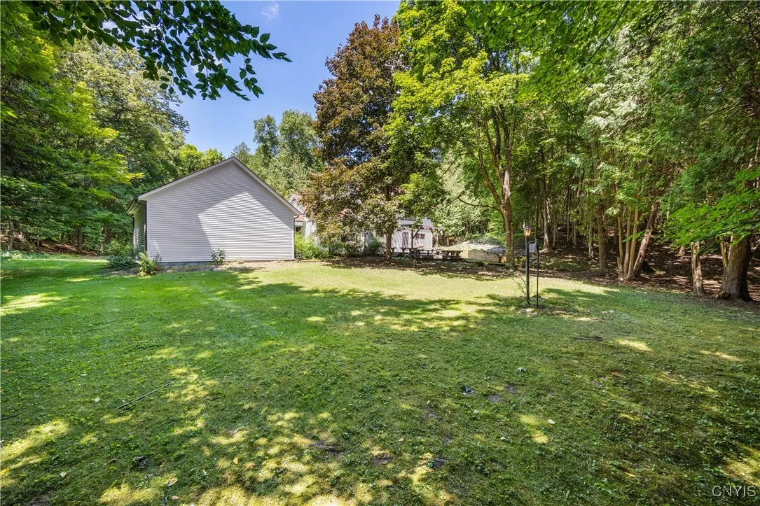 4826 Briarwood Lane, Manlius, New York 13104, Manlius, New York 13104, 4 Bedrooms Bedrooms, 12 Rooms Rooms,2 BathroomsBathrooms,Residential,For Sale,4826 Briarwood Lane, Manlius, New York 13104,S1624579