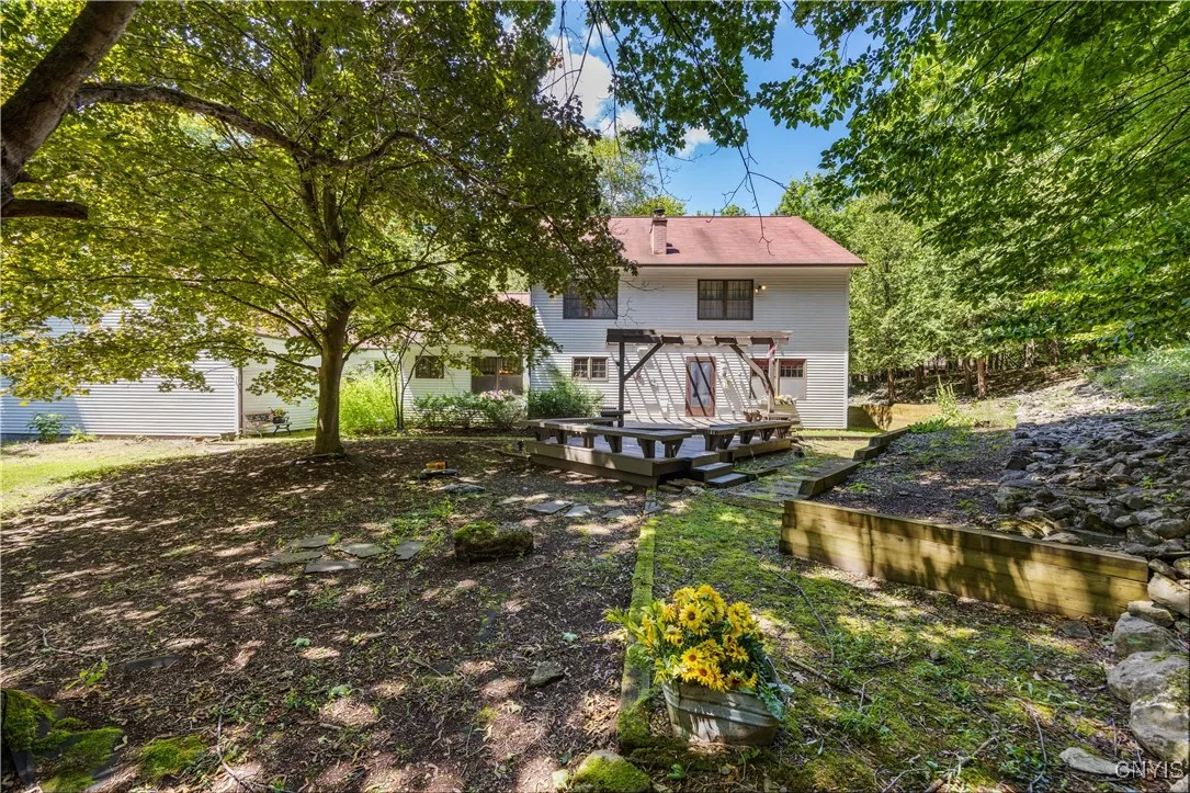 4826 Briarwood Lane, Manlius, New York 13104, Manlius, New York 13104, 4 Bedrooms Bedrooms, 12 Rooms Rooms,2 BathroomsBathrooms,Residential,For Sale,4826 Briarwood Lane, Manlius, New York 13104,S1624579
