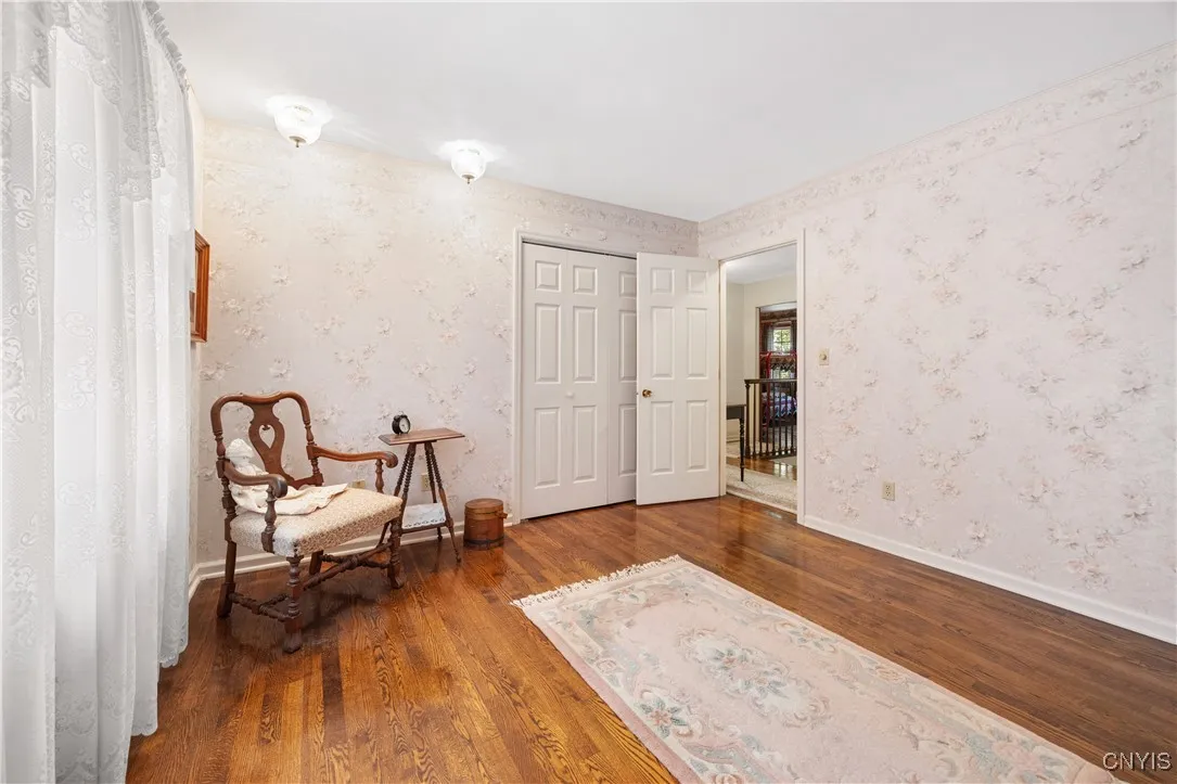 4826 Briarwood Lane, Manlius, New York 13104, Manlius, New York 13104, 4 Bedrooms Bedrooms, 12 Rooms Rooms,2 BathroomsBathrooms,Residential,For Sale,4826 Briarwood Lane, Manlius, New York 13104,S1624579