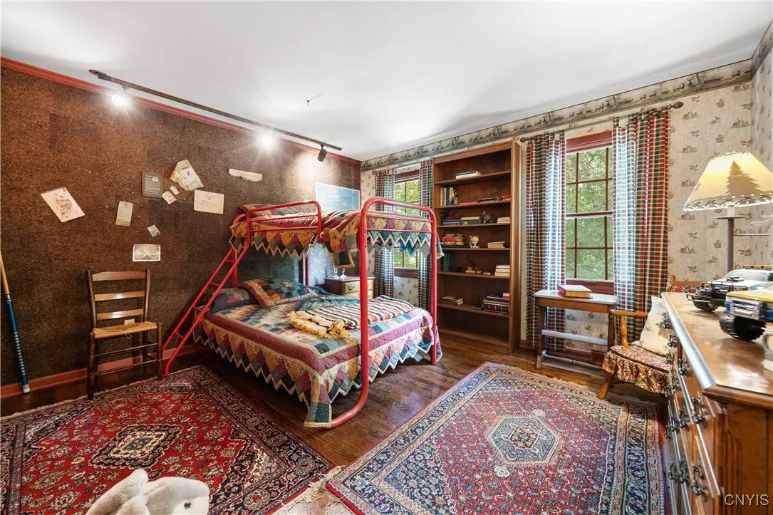 4826 Briarwood Lane, Manlius, New York 13104, Manlius, New York 13104, 4 Bedrooms Bedrooms, 12 Rooms Rooms,2 BathroomsBathrooms,Residential,For Sale,4826 Briarwood Lane, Manlius, New York 13104,S1624579