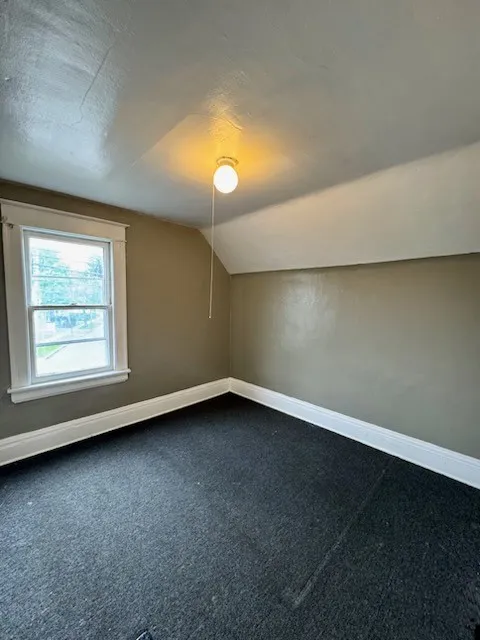 1880 Clifford Avenue, Rochester, New York 14609, Rochester, New York 14609, 2 Bedrooms Bedrooms, 6 Rooms Rooms,1 BathroomBathrooms,Residential Lease,For Rent,1880 Clifford Avenue, Rochester, New York 14609,R1625416