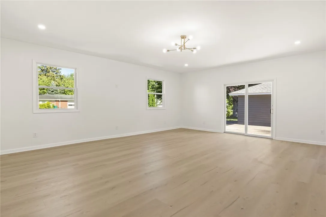 4107 Cuyler Drive, Williamson, New York 14589, Williamson, New York 14589, 3 Bedrooms Bedrooms, 5 Rooms Rooms,2 BathroomsBathrooms,Residential,For Sale,4107 Cuyler Drive, Williamson, New York 14589,R1625277