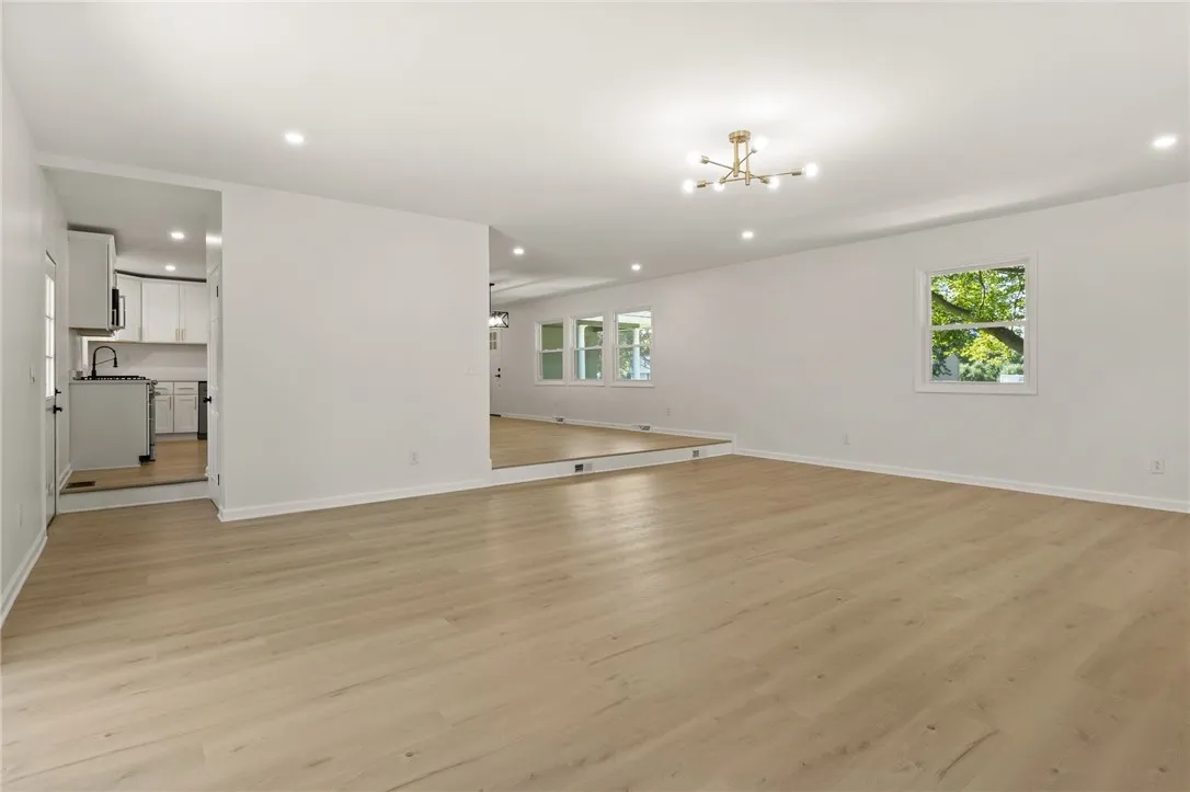 4107 Cuyler Drive, Williamson, New York 14589, Williamson, New York 14589, 3 Bedrooms Bedrooms, 5 Rooms Rooms,2 BathroomsBathrooms,Residential,For Sale,4107 Cuyler Drive, Williamson, New York 14589,R1625277