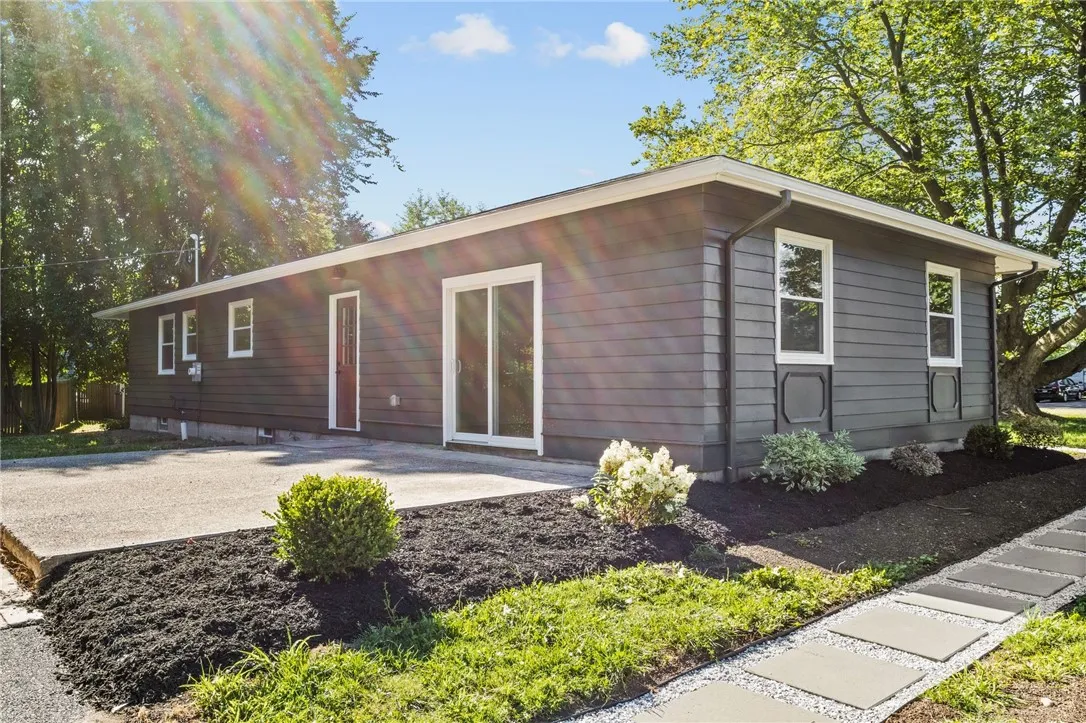 4107 Cuyler Drive, Williamson, New York 14589, Williamson, New York 14589, 3 Bedrooms Bedrooms, 5 Rooms Rooms,2 BathroomsBathrooms,Residential,For Sale,4107 Cuyler Drive, Williamson, New York 14589,R1625277