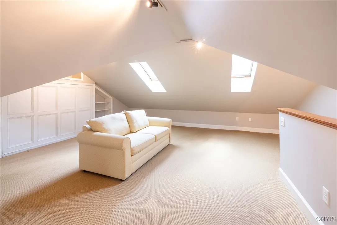 42 Jordan Street, Skaneateles, New York 13152, Skaneateles, New York 13152, 2 Bedrooms Bedrooms, 7 Rooms Rooms,1 BathroomBathrooms,Residential Lease,For Rent,42 Jordan Street, Skaneateles, New York 13152,S1623693