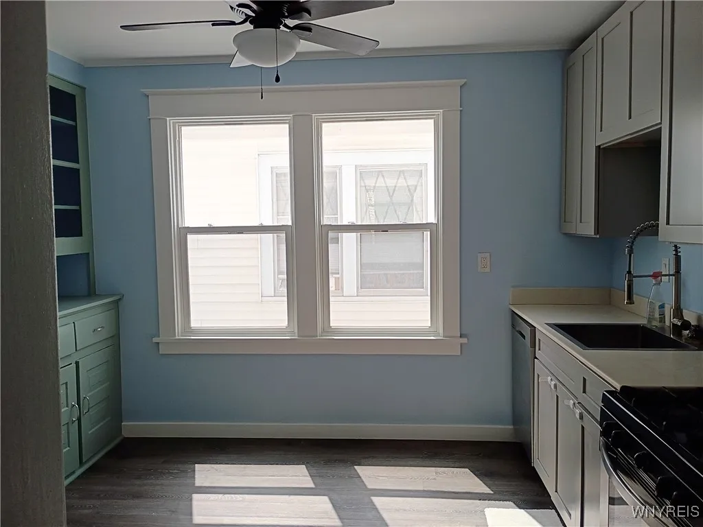 238 Englewood Avenue, Buffalo, New York 14214, Buffalo, New York 14214, 4 Bedrooms Bedrooms, 9 Rooms Rooms,1 BathroomBathrooms,Residential,For Sale,238 Englewood Avenue, Buffalo, New York 14214,B1623990