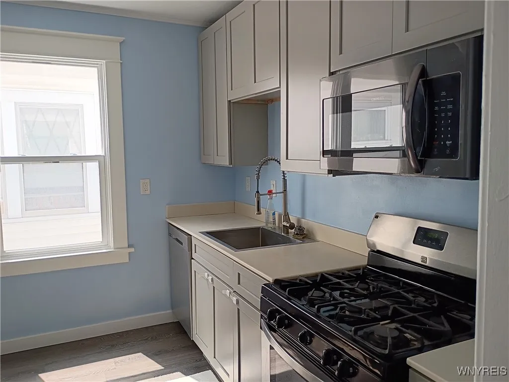 238 Englewood Avenue, Buffalo, New York 14214, Buffalo, New York 14214, 4 Bedrooms Bedrooms, 9 Rooms Rooms,1 BathroomBathrooms,Residential,For Sale,238 Englewood Avenue, Buffalo, New York 14214,B1623990