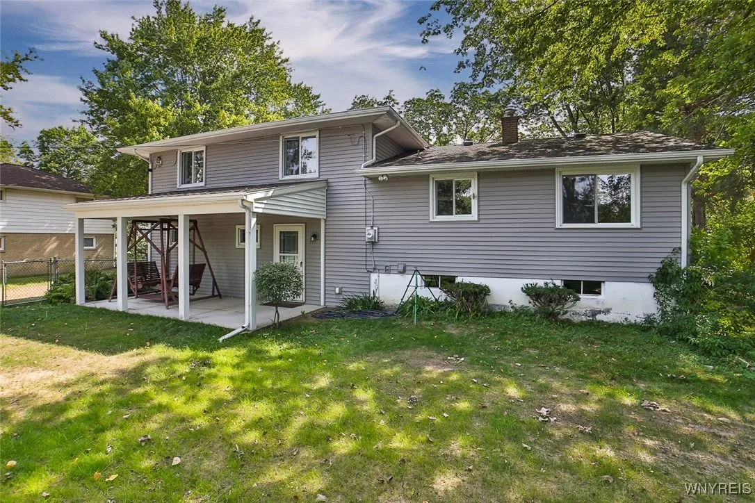 4540 West Overlook Drive, Clarence, New York 14221, Clarence, New York 14221, 4 Bedrooms Bedrooms, 7 Rooms Rooms,1 BathroomBathrooms,Residential,For Sale,4540 West Overlook Drive, Clarence, New York 14221,B1625425