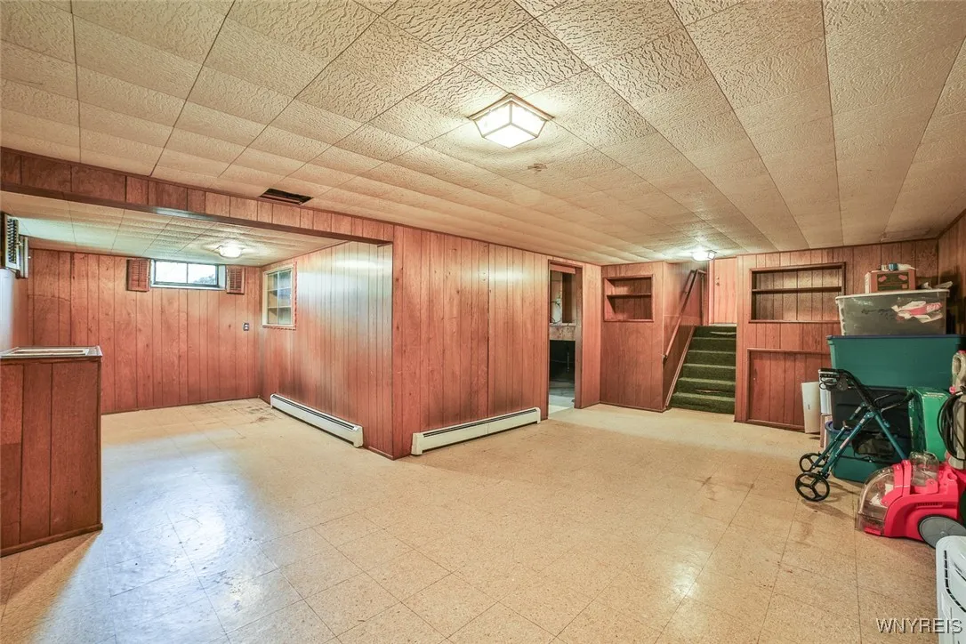 4540 West Overlook Drive, Clarence, New York 14221, Clarence, New York 14221, 4 Bedrooms Bedrooms, 7 Rooms Rooms,1 BathroomBathrooms,Residential,For Sale,4540 West Overlook Drive, Clarence, New York 14221,B1625425