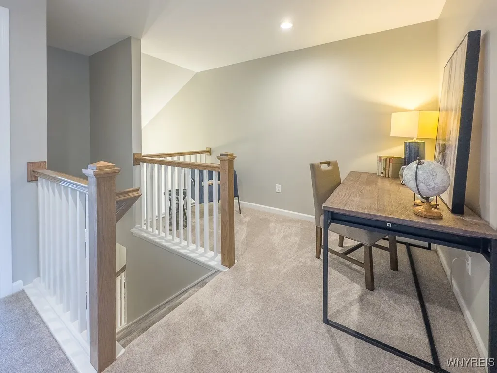 202 Carriage Lane, West Seneca, New York 14224, West Seneca, New York 14224, 2 Bedrooms Bedrooms, 5 Rooms Rooms,2 BathroomsBathrooms,Residential,For Sale,202 Carriage Lane, West Seneca, New York 14224,B1625066