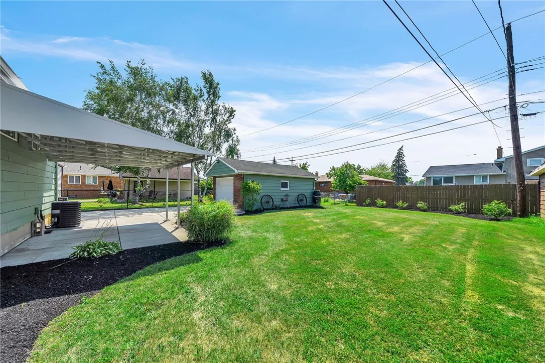18 Cathedral Lane, Cheektowaga, New York 14225, Cheektowaga, New York 14225, 3 Bedrooms Bedrooms, 6 Rooms Rooms,1 BathroomBathrooms,Residential,Closed,18 Cathedral Lane, Cheektowaga, New York 14225,0,R1625486