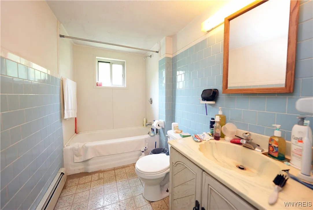 1077 Seneca Creek Road, West Seneca, New York 1422, West Seneca, New York 14224, 7 Bedrooms Bedrooms, ,3 BathroomsBathrooms,Residential,For Sale,1077 Seneca Creek Road, West Seneca, New York 1422,B1625542