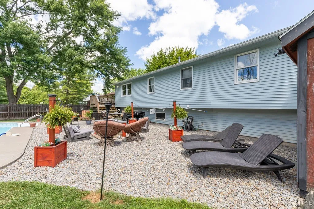 203 Pinewood Drive, Camillus, New York 13031, Camillus, New York 13031, 3 Bedrooms Bedrooms, 10 Rooms Rooms,3 BathroomsBathrooms,Residential,For Sale,203 Pinewood Drive, Camillus, New York 13031,S1623538