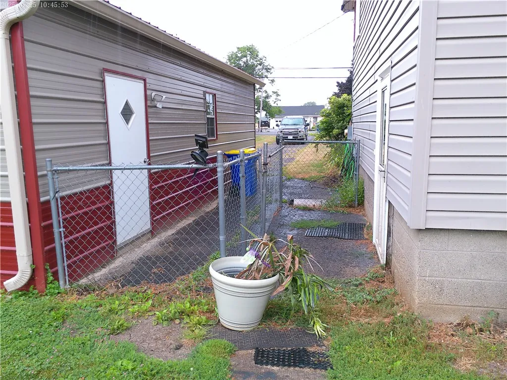 24/7 Pet egress if desired.