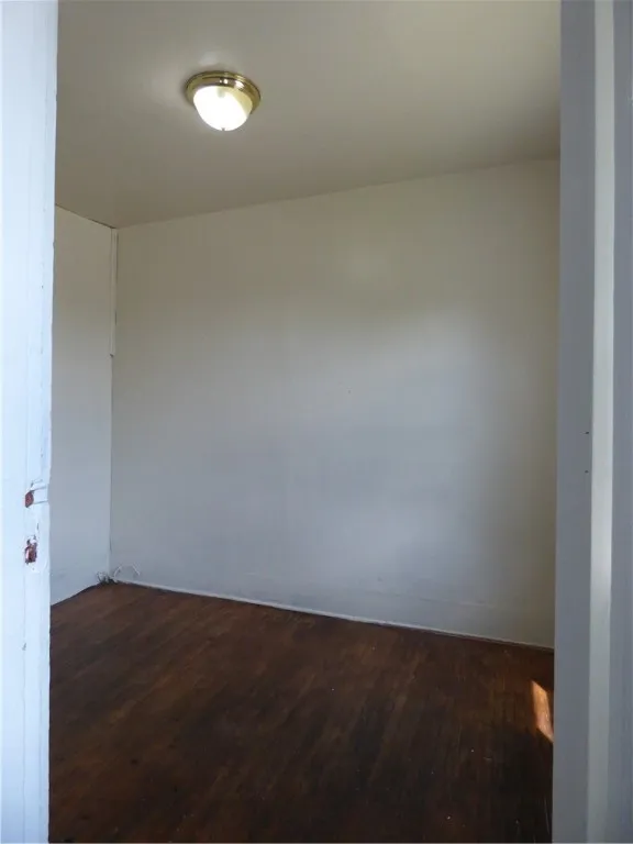 331 Sherman Street, Rochester, New York 14606, Rochester, New York 14606, 4 Bedrooms Bedrooms, 8 Rooms Rooms,2 BathroomsBathrooms,Residential,For Sale,331 Sherman Street, Rochester, New York 14606,R1624916
