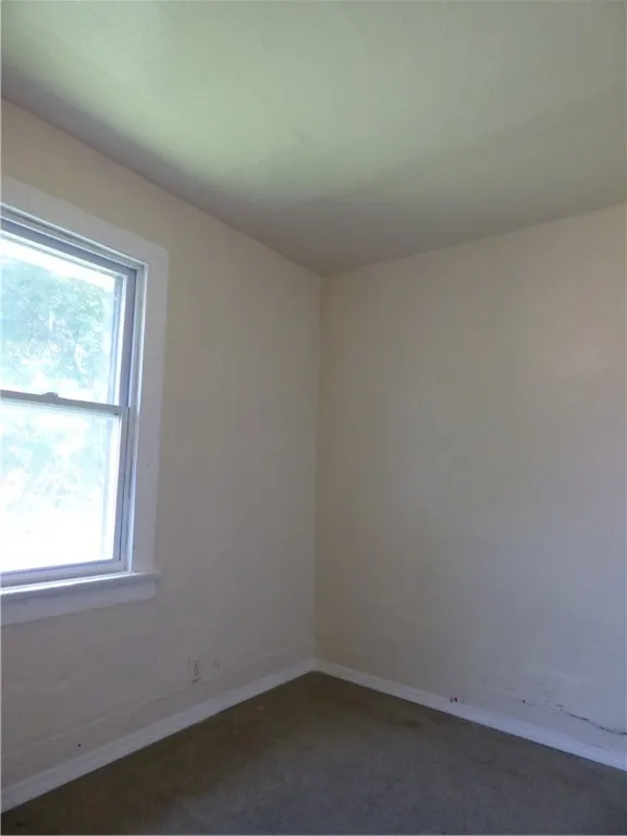 331 Sherman Street, Rochester, New York 14606, Rochester, New York 14606, 4 Bedrooms Bedrooms, 8 Rooms Rooms,2 BathroomsBathrooms,Residential,For Sale,331 Sherman Street, Rochester, New York 14606,R1624916