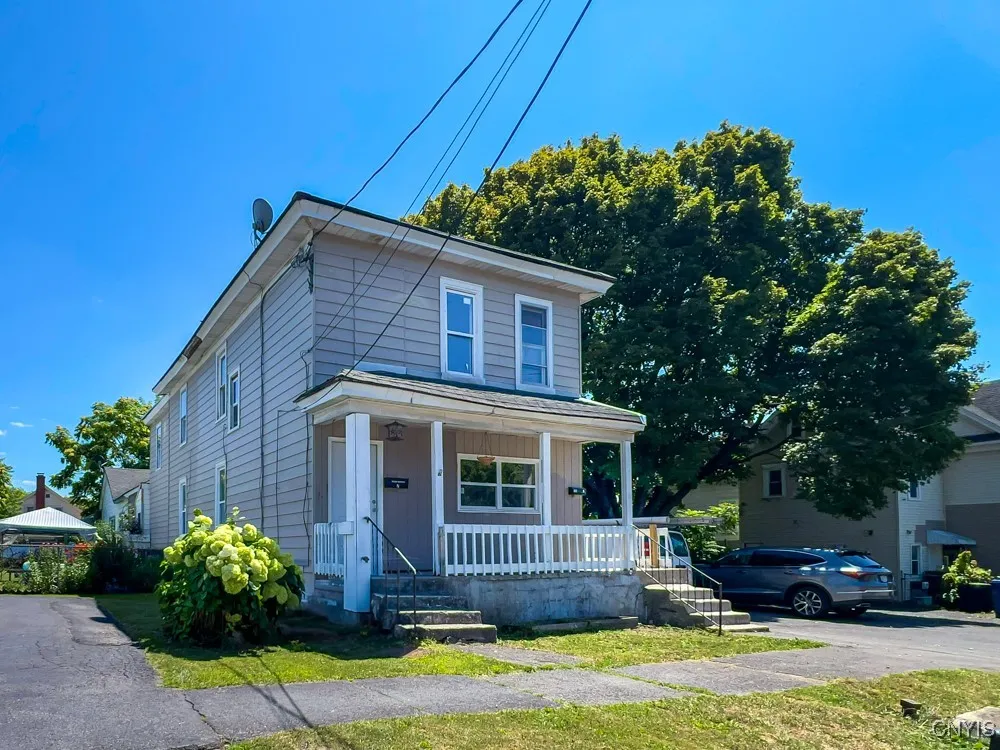 106 Culbert Street, Syracuse, New York 13208, Syracuse, New York 13208, 12 Bedrooms Bedrooms, ,4 BathroomsBathrooms,Residential,For Sale,106 Culbert Street, Syracuse, New York 13208,S1625472