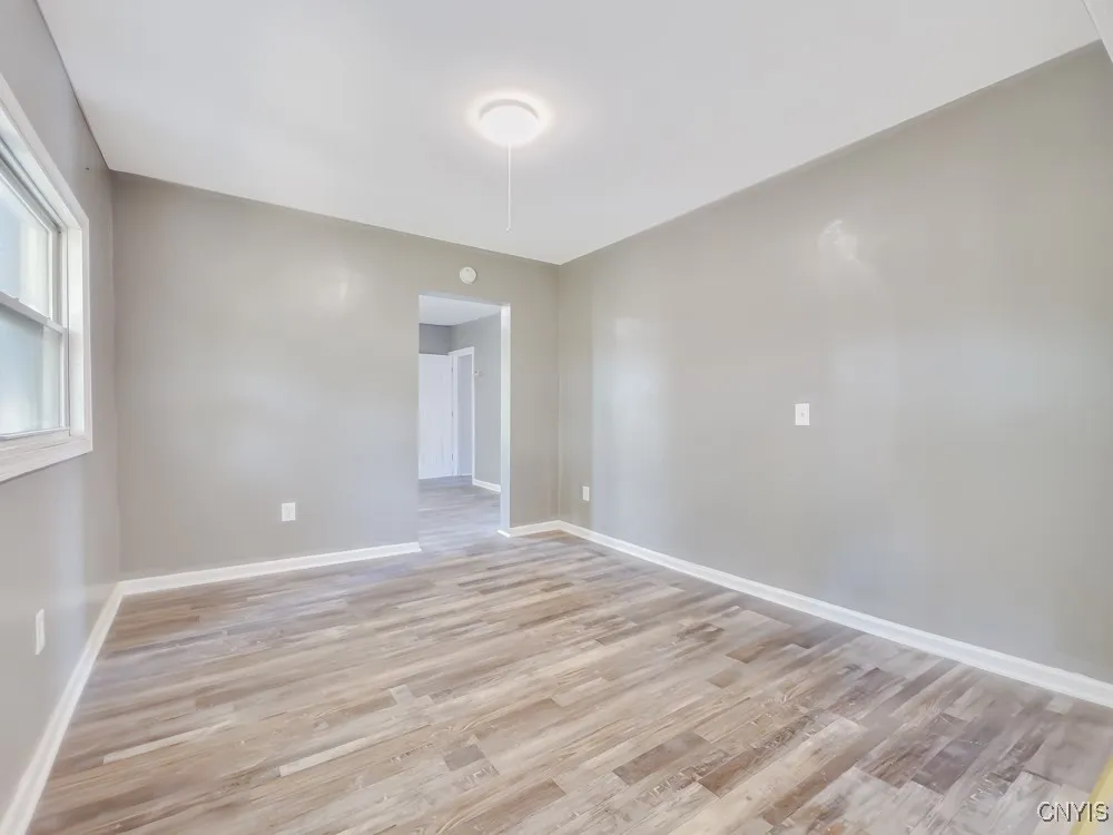 106 Culbert Street, Syracuse, New York 13208, Syracuse, New York 13208, 12 Bedrooms Bedrooms, ,4 BathroomsBathrooms,Residential,For Sale,106 Culbert Street, Syracuse, New York 13208,S1625472