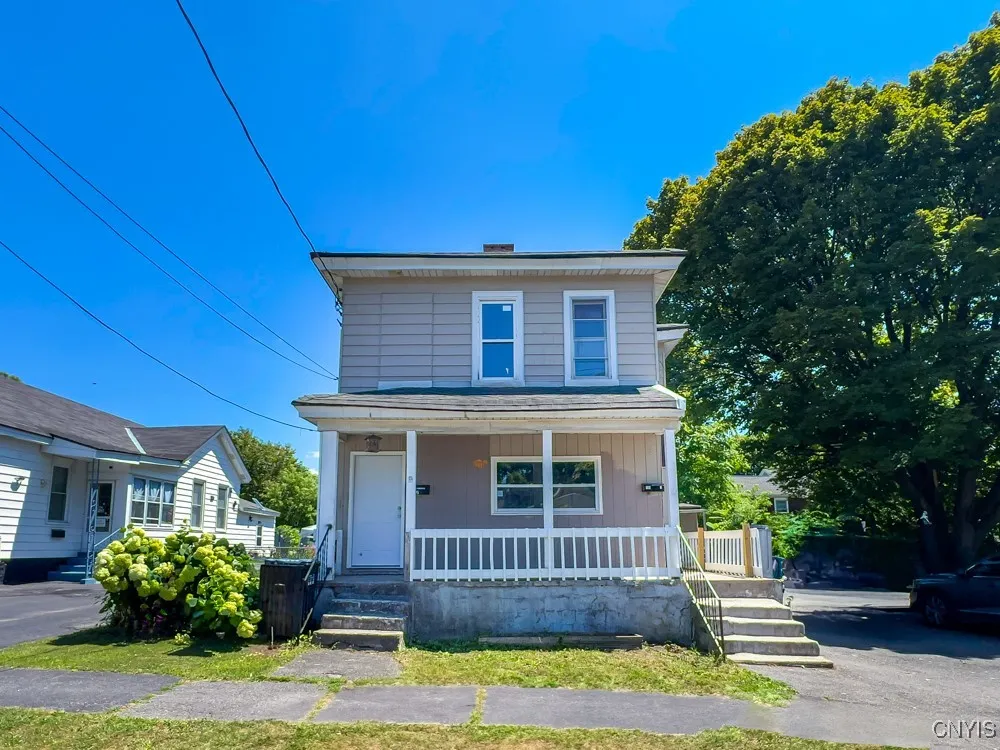106 Culbert Street, Syracuse, New York 13208, Syracuse, New York 13208, 12 Bedrooms Bedrooms, ,4 BathroomsBathrooms,Residential,For Sale,106 Culbert Street, Syracuse, New York 13208,S1625472