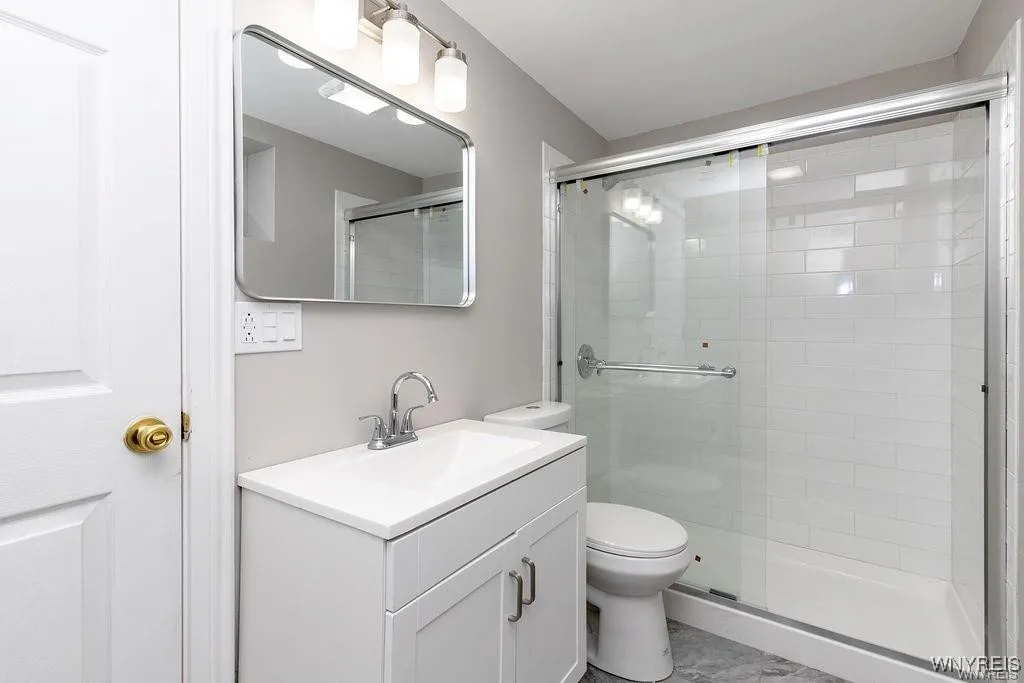 52 Hawthorne Avenue, Tonawanda, New York 14223, Tonawanda, New York 14223, 3 Bedrooms Bedrooms, 6 Rooms Rooms,2 BathroomsBathrooms,Residential Lease,For Rent,52 Hawthorne Avenue, Tonawanda, New York 14223,B1625526
