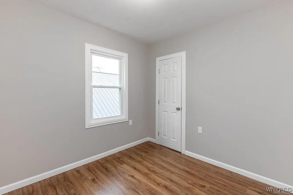 52 Hawthorne Avenue, Tonawanda, New York 14223, Tonawanda, New York 14223, 3 Bedrooms Bedrooms, 6 Rooms Rooms,2 BathroomsBathrooms,Residential Lease,For Rent,52 Hawthorne Avenue, Tonawanda, New York 14223,B1625526