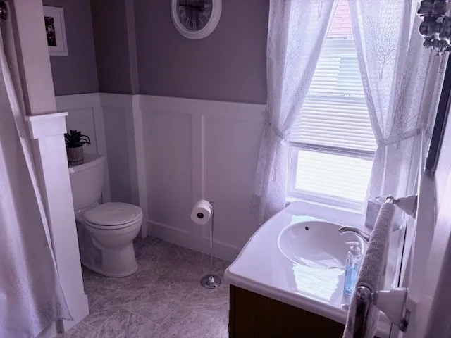 478 Roe Avenue, Elmira City, New York 14901, Elmira City, New York 14901, 3 Bedrooms Bedrooms, 6 Rooms Rooms,1 BathroomBathrooms,Residential,For Sale,478 Roe Avenue, Elmira City, New York 14901,R1625553