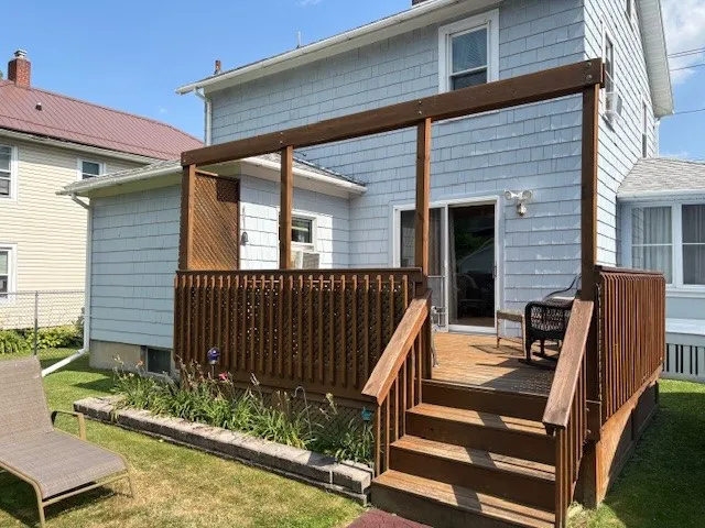 478 Roe Avenue, Elmira City, New York 14901, Elmira City, New York 14901, 3 Bedrooms Bedrooms, 6 Rooms Rooms,1 BathroomBathrooms,Residential,For Sale,478 Roe Avenue, Elmira City, New York 14901,R1625553