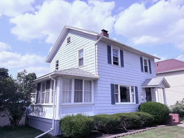 478 Roe Avenue, Elmira City, New York 14901, Elmira City, New York 14901, 3 Bedrooms Bedrooms, 6 Rooms Rooms,1 BathroomBathrooms,Residential,For Sale,478 Roe Avenue, Elmira City, New York 14901,R1625553
