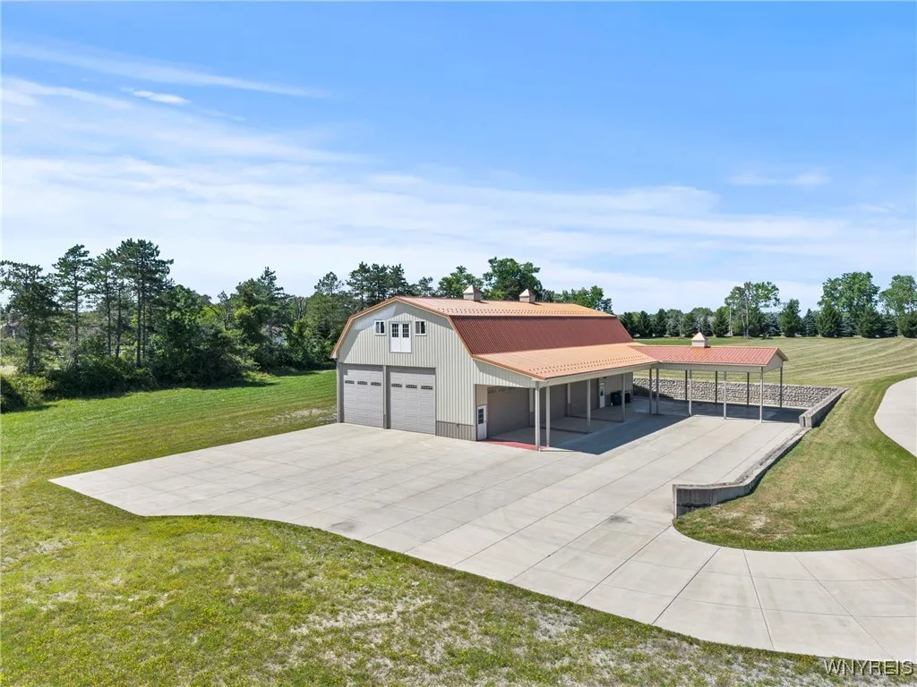 855 Sturgeon Point Road, Evans, New York 14047, Evans, New York 14047, 6 Bedrooms Bedrooms, 30 Rooms Rooms,7 BathroomsBathrooms,Residential,For Sale,855 Sturgeon Point Road, Evans, New York 14047,B1624983