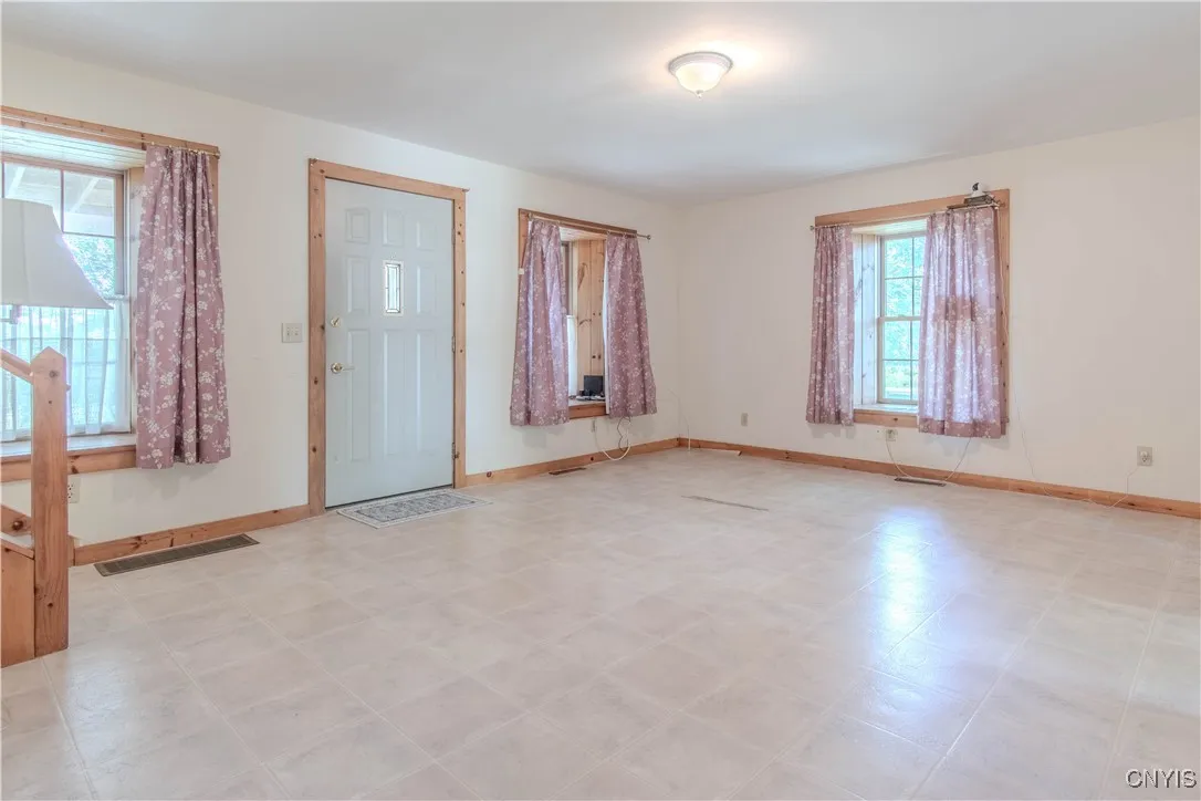 6338 Gosier Road, Cape Vincent, New York 13618, Cape Vincent, New York 13618, 3 Bedrooms Bedrooms, 6 Rooms Rooms,1 BathroomBathrooms,Residential,Closed,6338 Gosier Road, Cape Vincent, New York 13618,0,S1625190