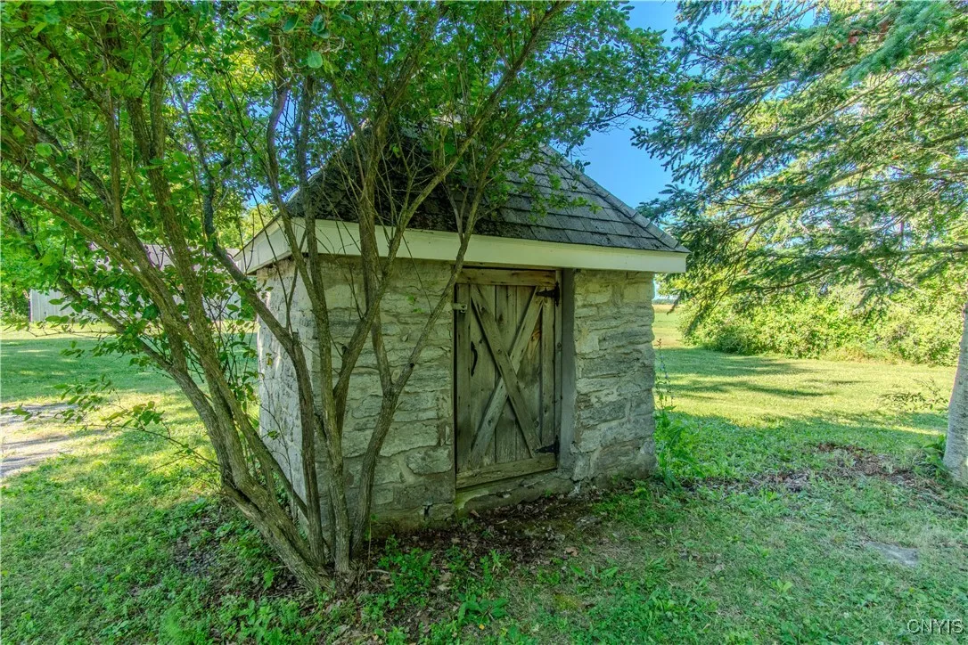 6338 Gosier Road, Cape Vincent, New York 13618, Cape Vincent, New York 13618, 3 Bedrooms Bedrooms, 6 Rooms Rooms,1 BathroomBathrooms,Residential,Closed,6338 Gosier Road, Cape Vincent, New York 13618,0,S1625190