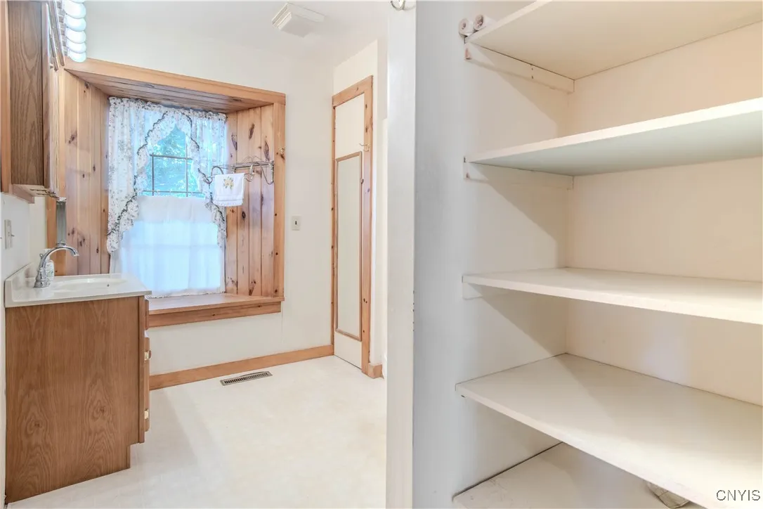 6338 Gosier Road, Cape Vincent, New York 13618, Cape Vincent, New York 13618, 3 Bedrooms Bedrooms, 6 Rooms Rooms,1 BathroomBathrooms,Residential,Closed,6338 Gosier Road, Cape Vincent, New York 13618,0,S1625190