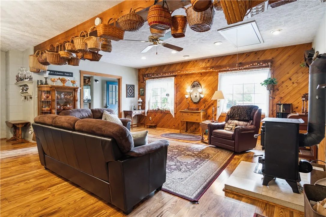 2666 Himrod Road, Milo, New York 14527, Milo, New York 14527, 4 Bedrooms Bedrooms, 11 Rooms Rooms,2 BathroomsBathrooms,Residential,Closed,2666 Himrod Road, Milo, New York 14527,0,R1624638